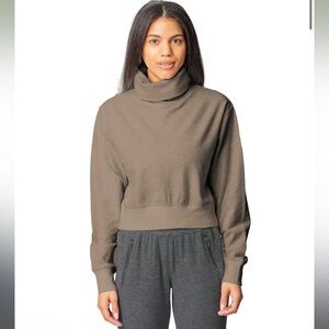 🌻 Fundamental Coast Turtleneck🌻